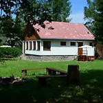 Nela Lodge *