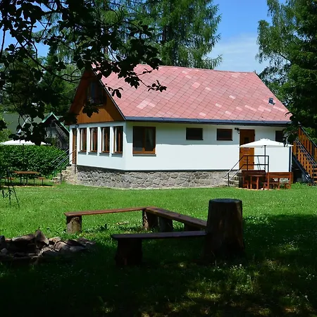 Nela Domek letniskowy *