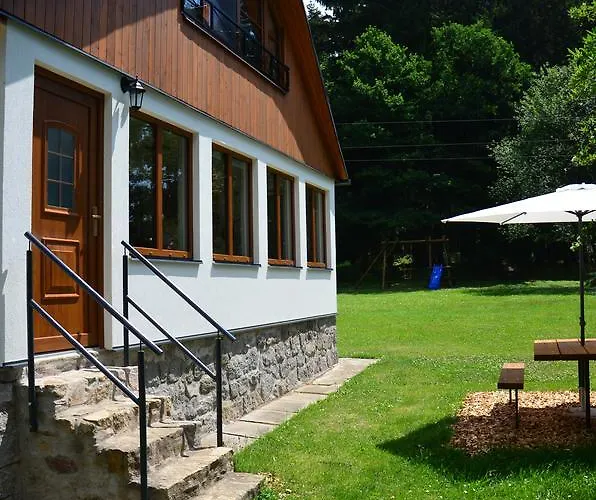 بيت خشبي Nela *