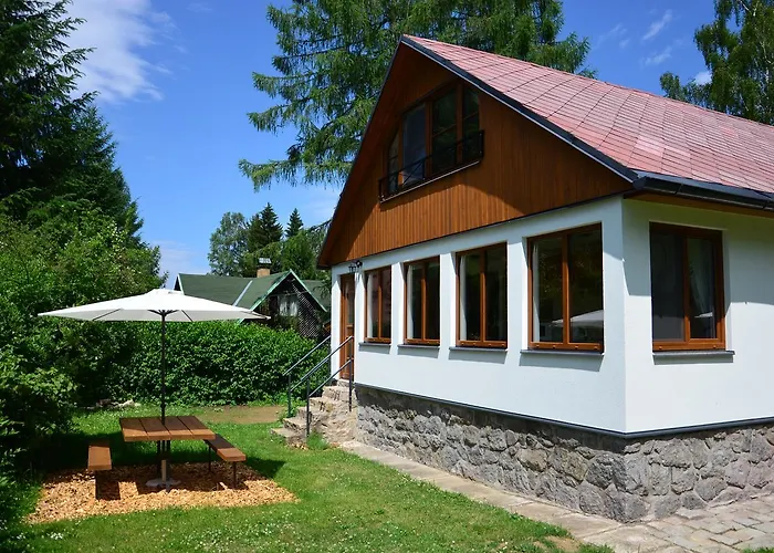 Nela Lodge
